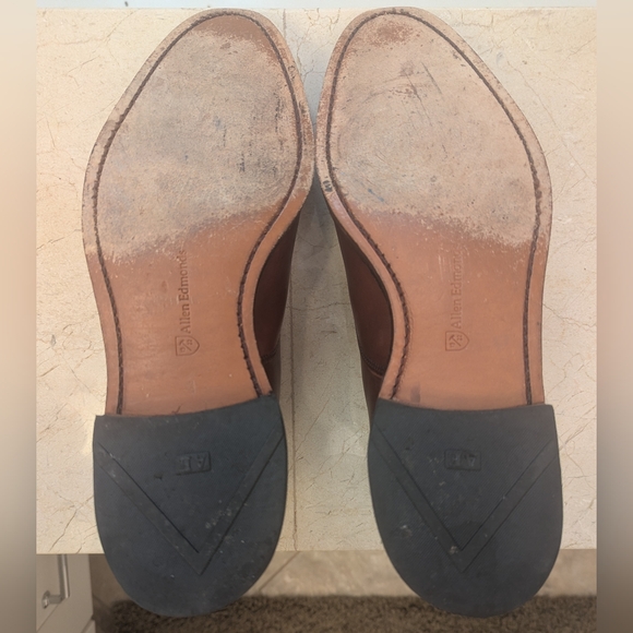 Allen Edmonds Carlyle Dress Shoe Plain Toe Oxford Chili - Picture 3 of 5